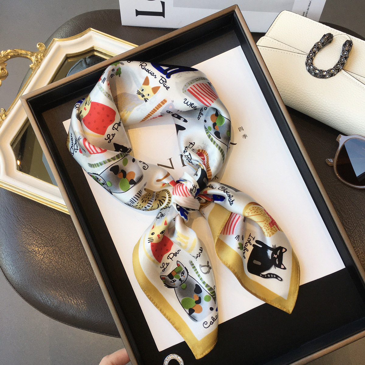 Luxury Brand 2023 Silk Square  - Silk Tie Striped ulasan dan harga
