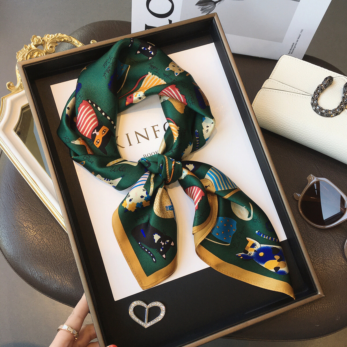 Luxury Brand 2023 Silk Square  - Silk Tie Striped ulasan dan harga