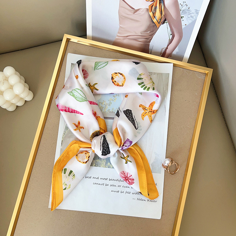 Women Silk Feeling Square Scar - Scarf Silk Square ulasan dan harga
